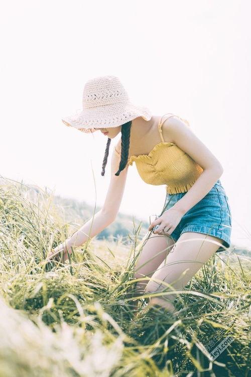 女生自拍的杀伤力娱乐吃瓜,自拍杀手！揭秘女生自拍背后的娱乐吃瓜风云
